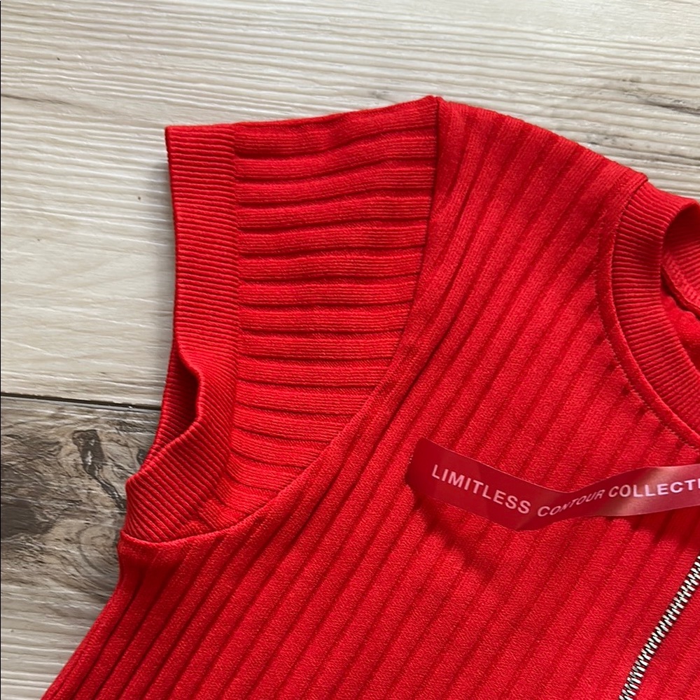 Zara Women’s Red Ribbed Mini Top - Picture 5 of 9